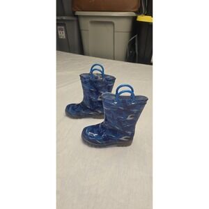 Cruz Kiks shark Rubber Rain Boots Sz 7 Kids Light Up